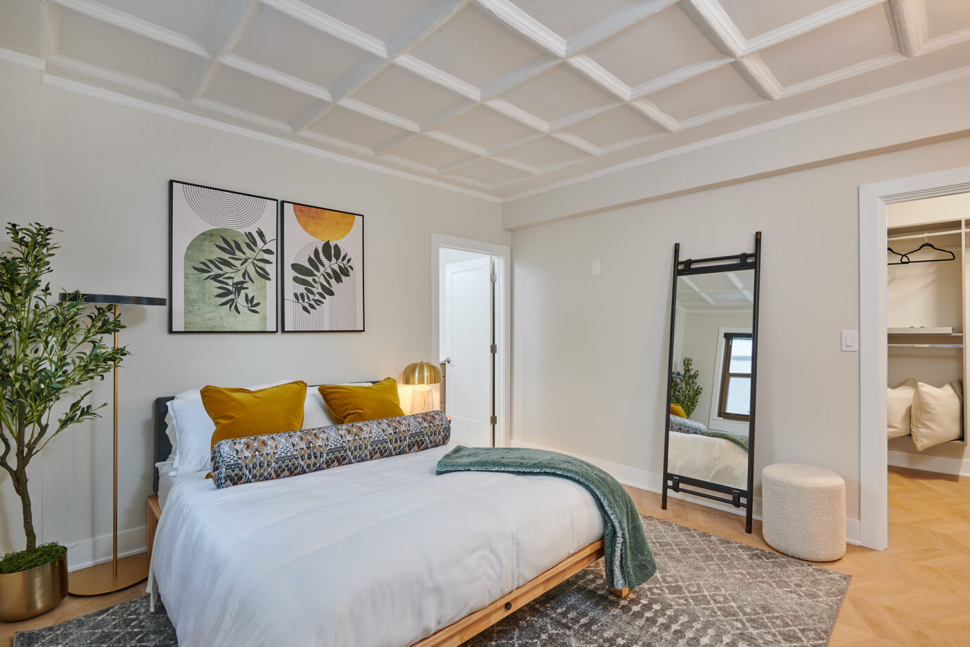 Aspecta Contours LVT in multifamily unit bedroom